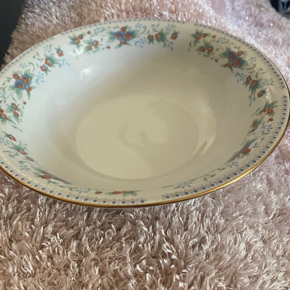 Favolina made in Poland serving bowl.